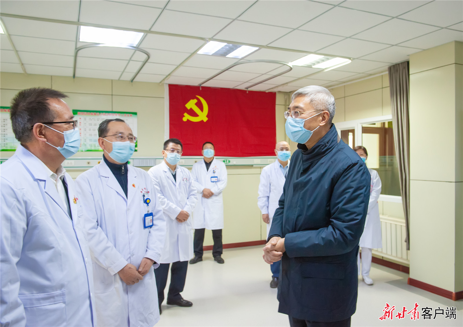 尹弘在嘉峪關(guān)酒泉張掖調(diào)研檢查疫情防控工作時(shí)強(qiáng)調(diào)：扛牢屬地責(zé)任 落細(xì)防控措施 遏制擴(kuò)散蔓延，同心協(xié)力堅(jiān)決打贏疫情防控遭遇戰(zhàn)阻擊戰(zhàn)