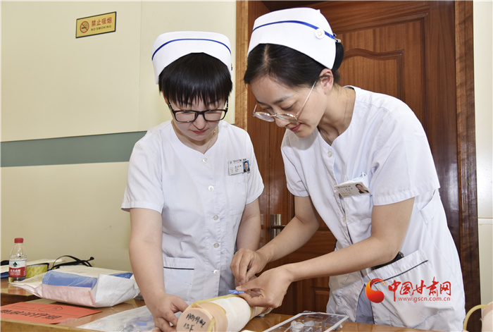 解聘哺乳期女工，違法！法院判決用人單位承擔(dān)雙倍賠償