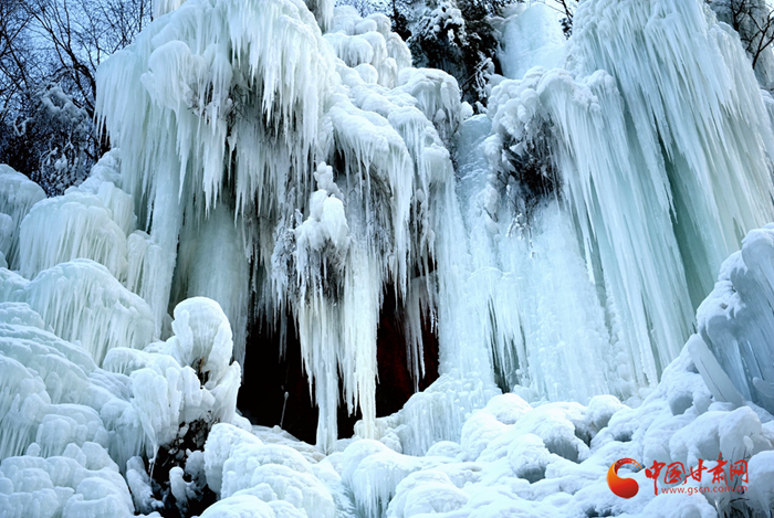 讓“冷資源”變成“熱經濟”定西冰雪溫泉旅游資源撬動康養(yǎng)產業(yè)發(fā)展