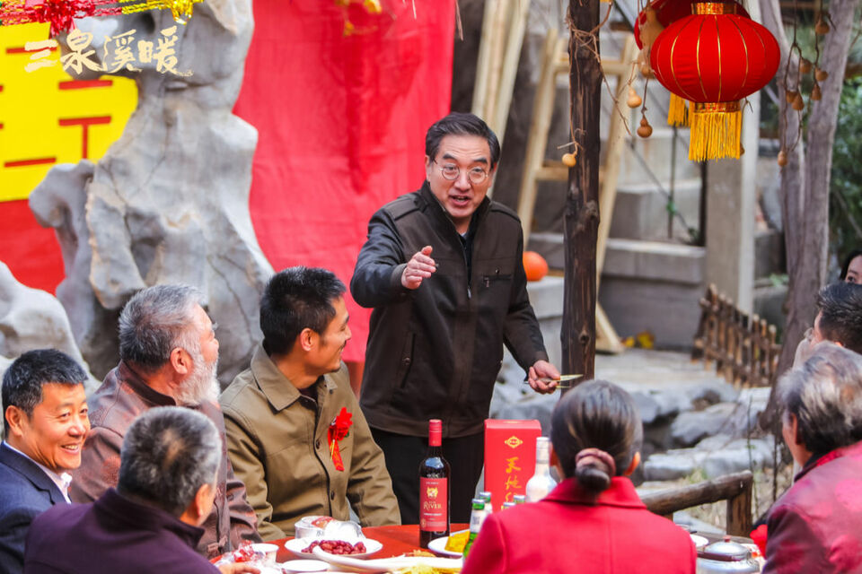 還原鄉(xiāng)味，留住鄉(xiāng)愁，《三泉溪暖》定檔央一