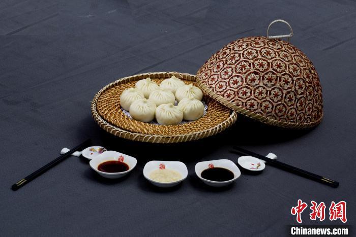 圖為甘肅臨夏回族自治州美味——河州包子。(資料圖) 臨夏州委宣傳部供圖